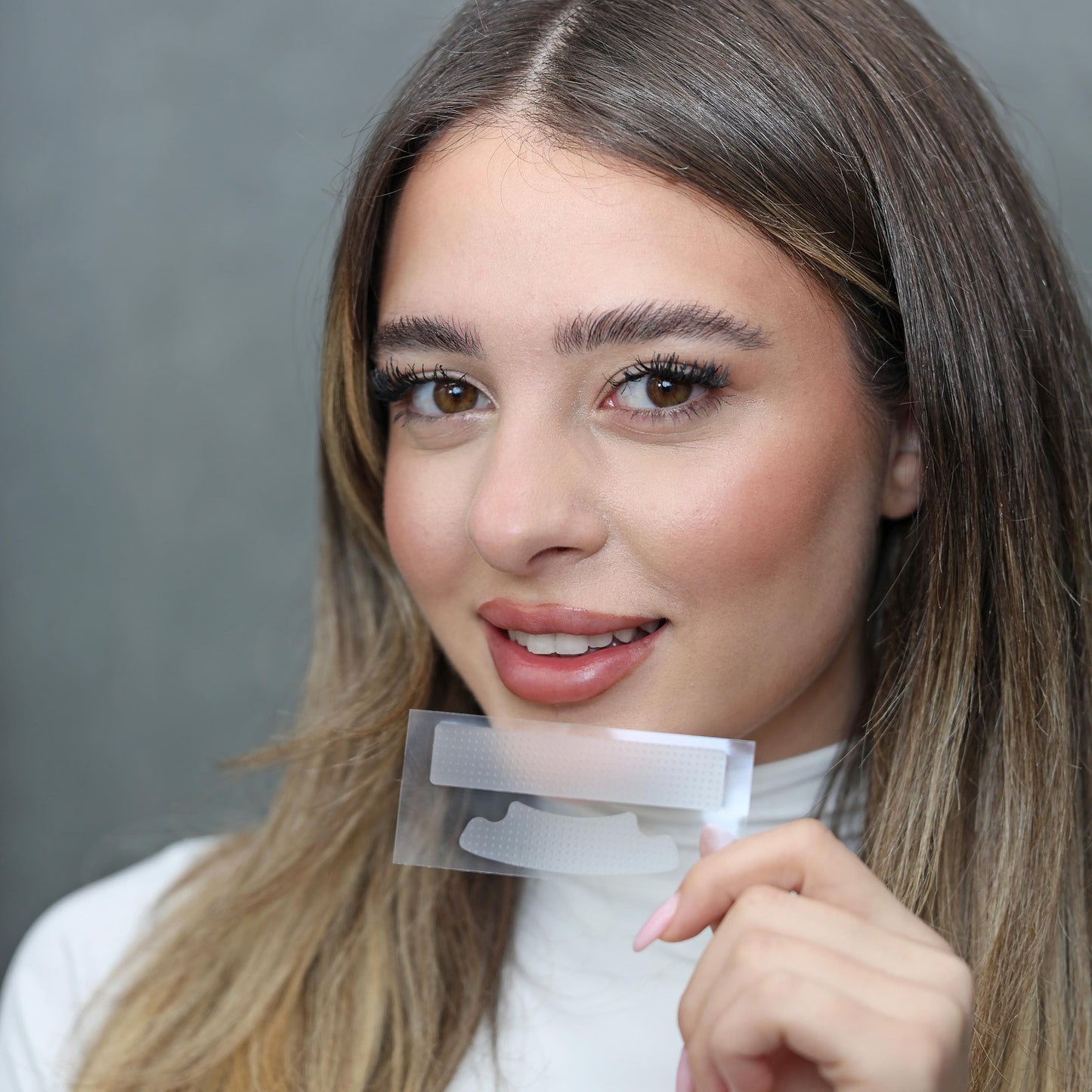 باقة ٢ - لصقات تبييض الأسنان